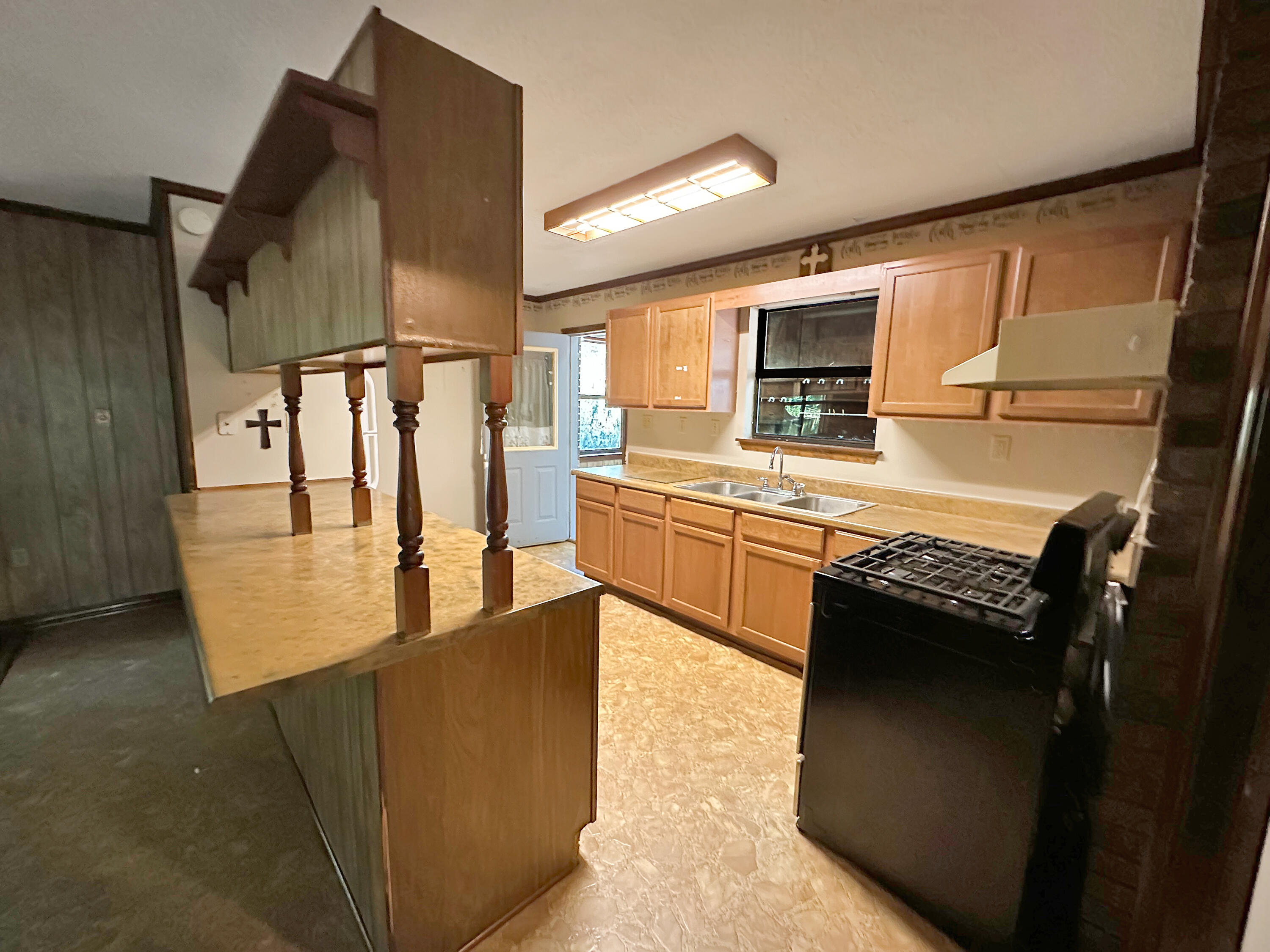 NO RECORDED SUBDIVISION - Residential