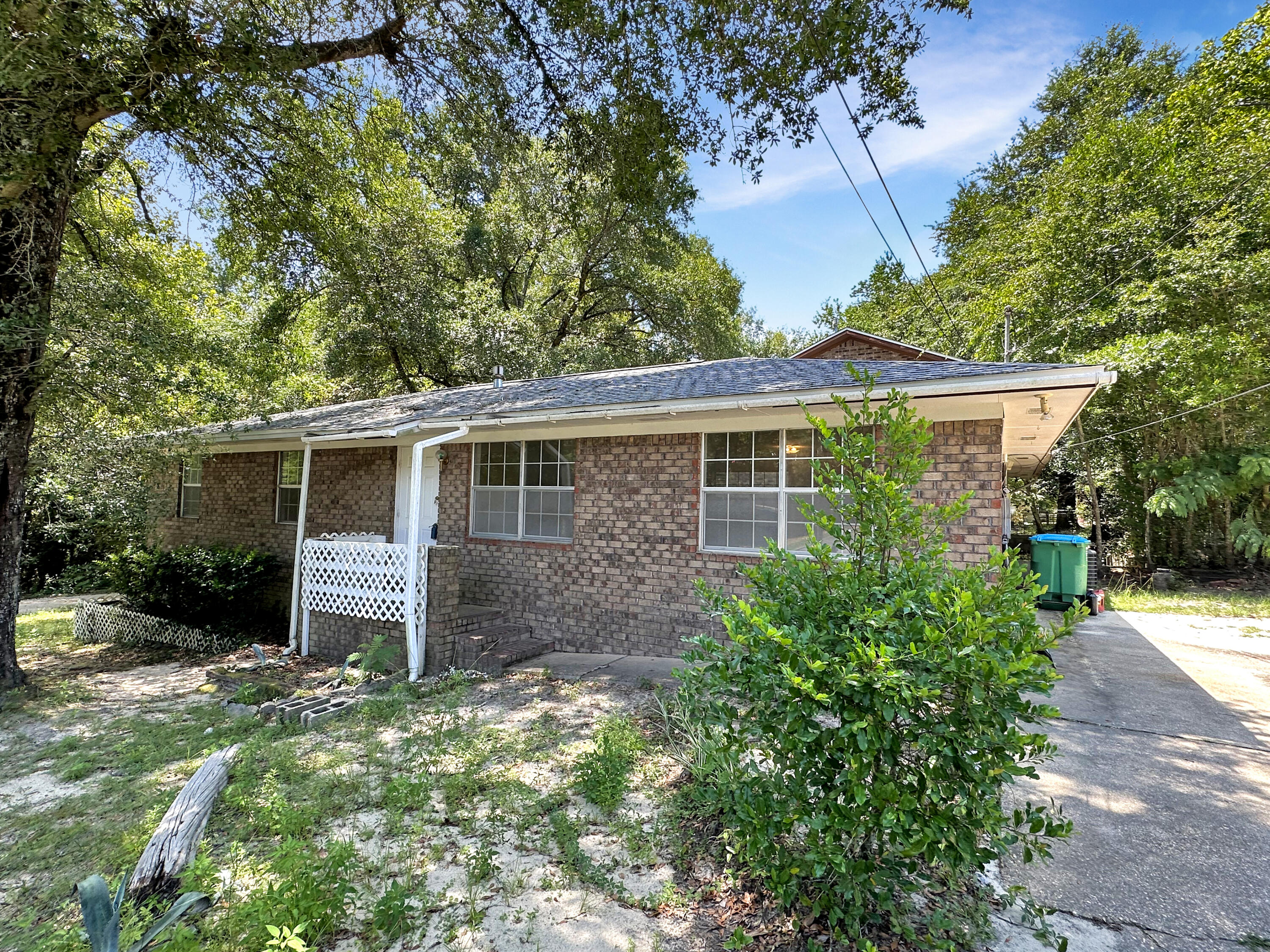 NO RECORDED SUBDIVISION - Residential