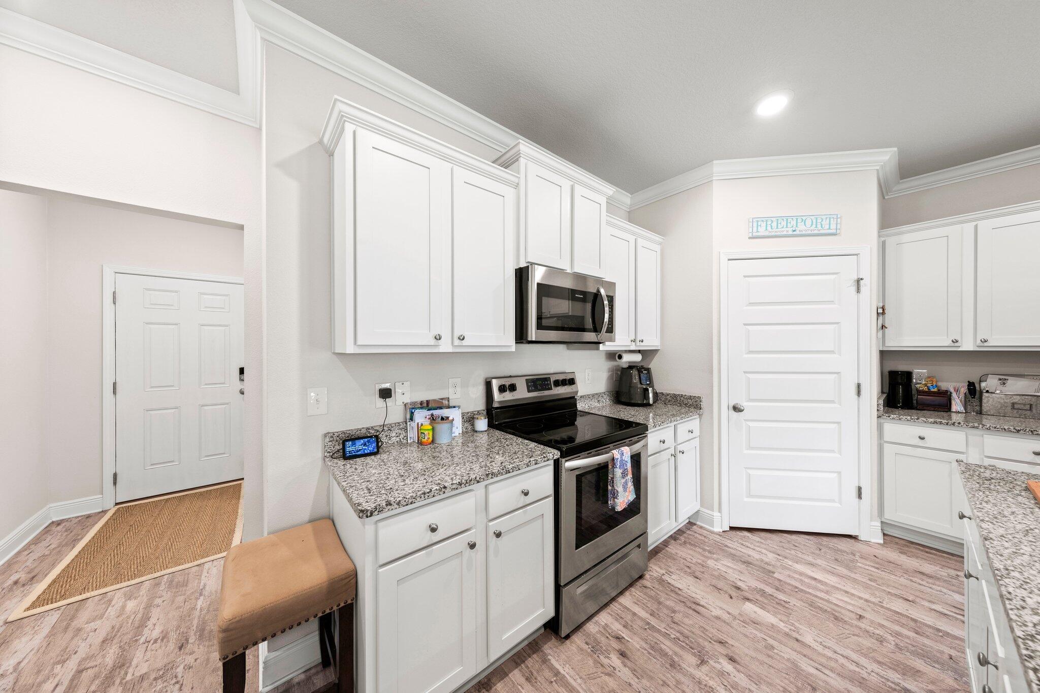 HAMMOCK BAY - FIREFLY - Residential