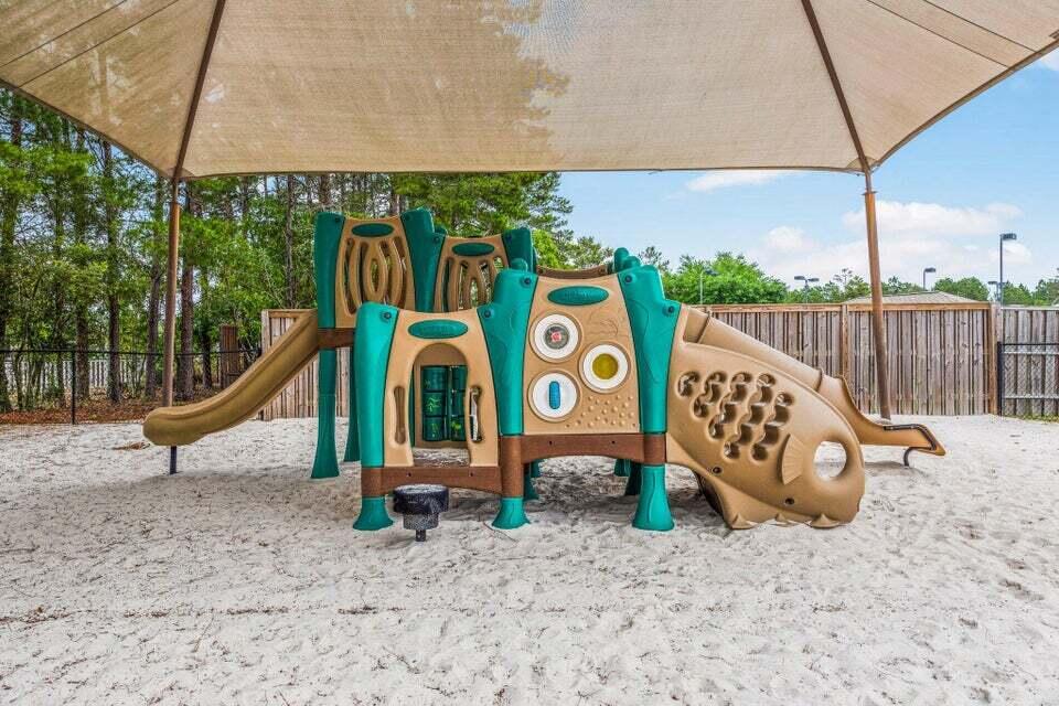 HAMMOCK BAY - FIREFLY - Residential