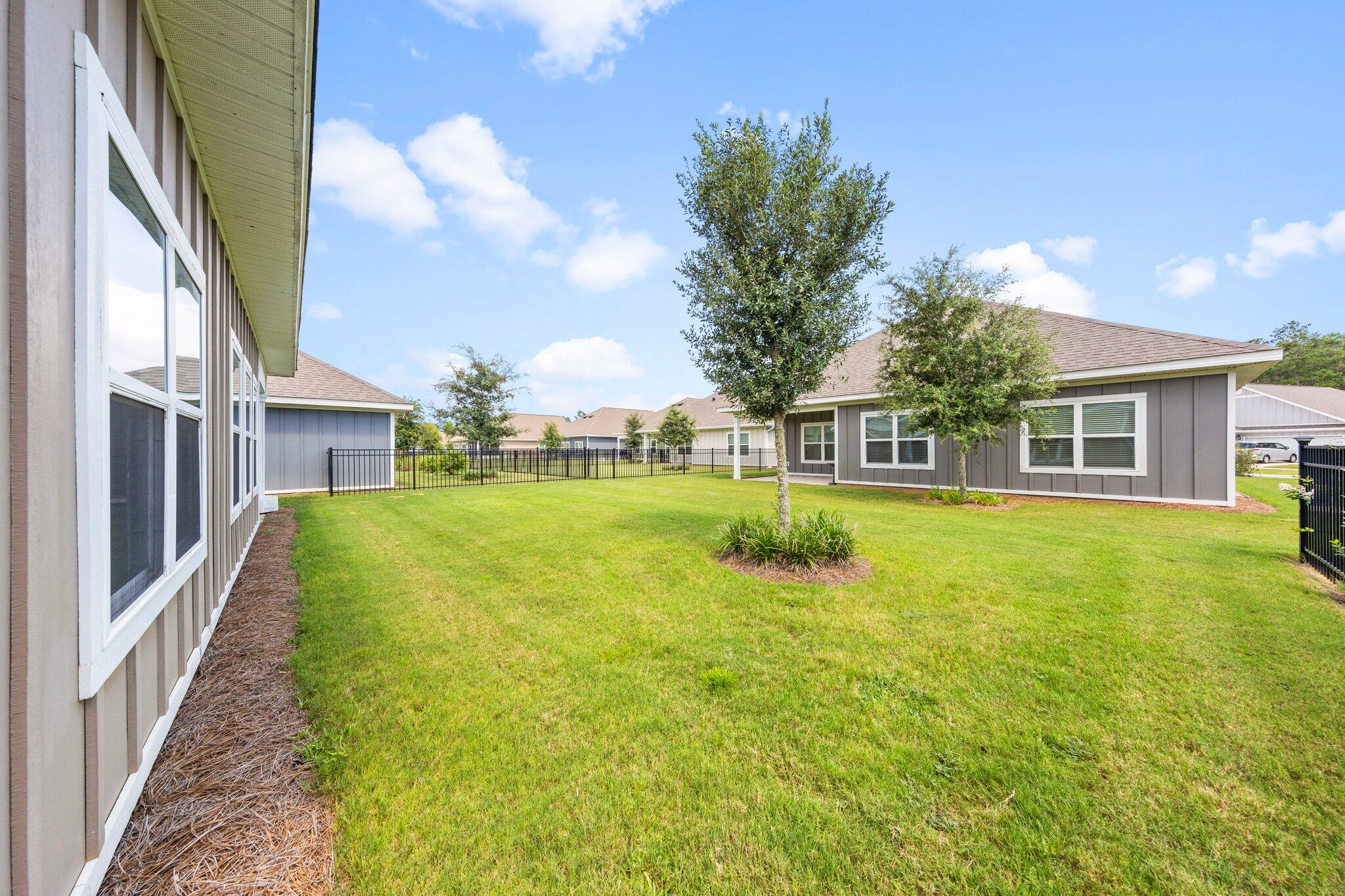 HAMMOCK BAY - FIREFLY - Residential