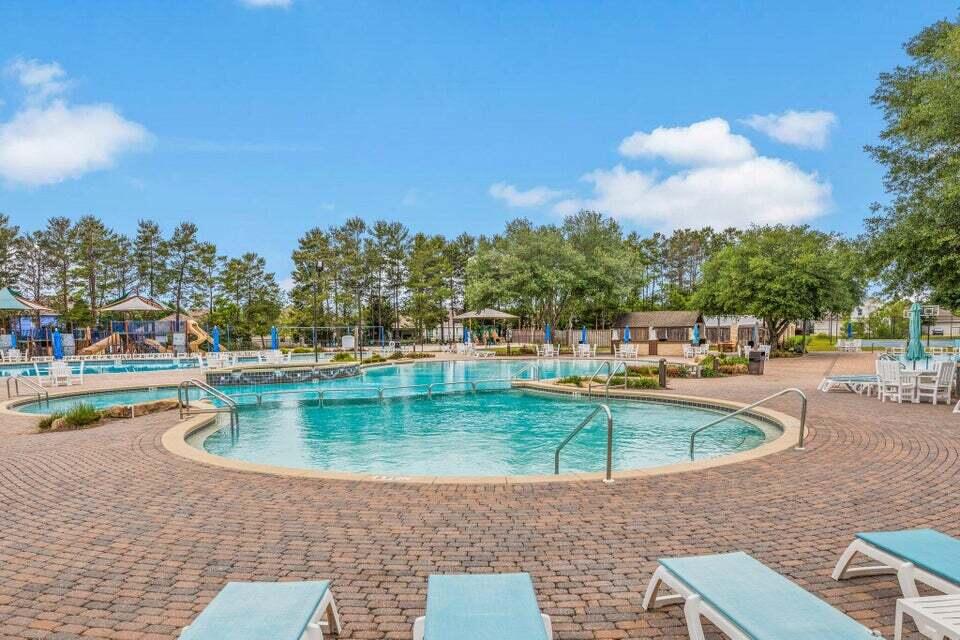 HAMMOCK BAY - FIREFLY - Residential