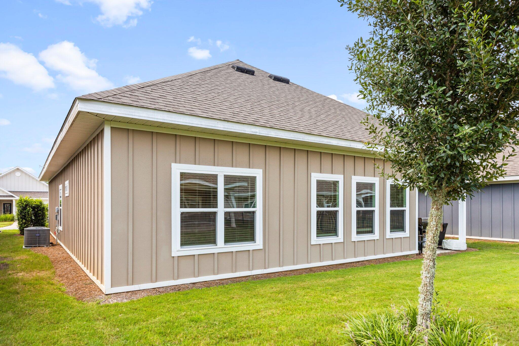 HAMMOCK BAY - FIREFLY - Residential