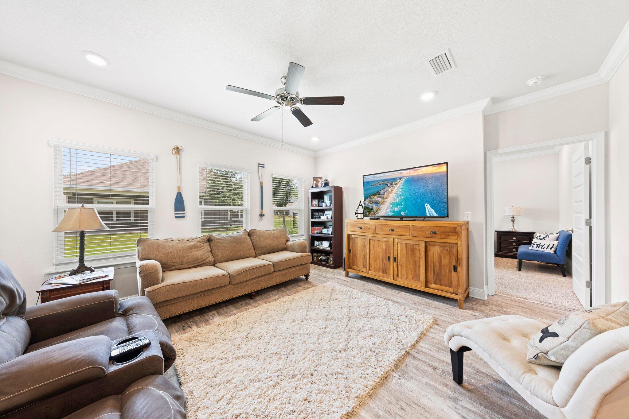 HAMMOCK BAY - FIREFLY - Residential