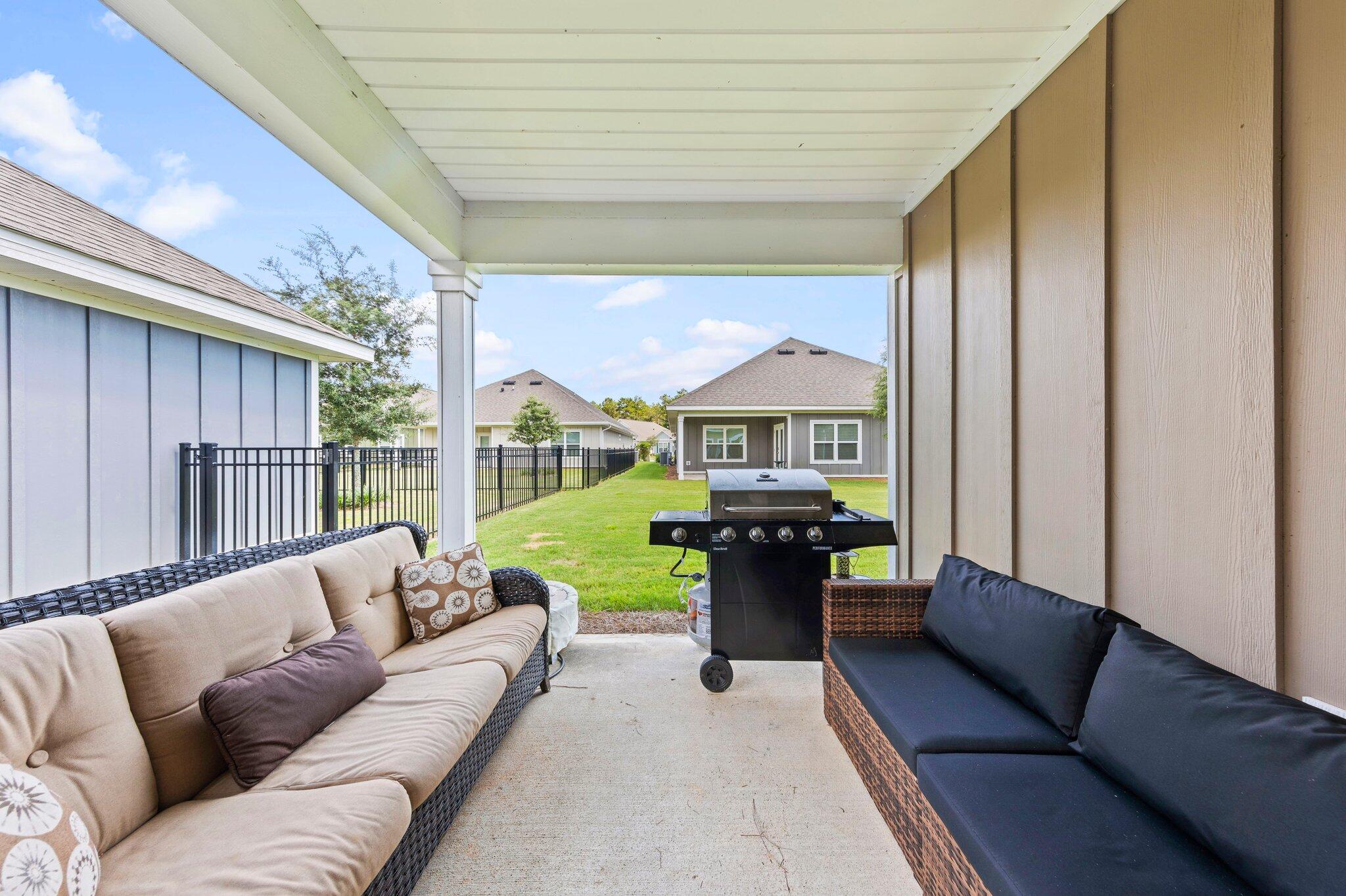 HAMMOCK BAY - FIREFLY - Residential