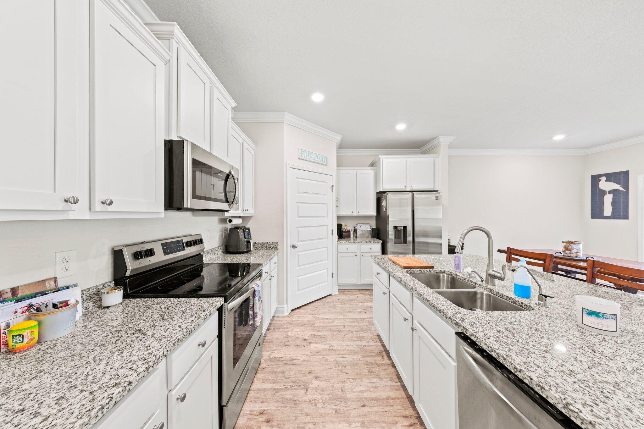 HAMMOCK BAY - FIREFLY - Residential