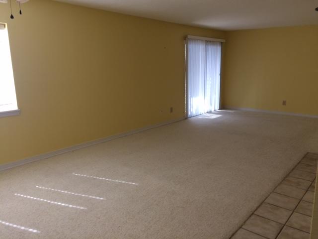 FINISTERRA CONDO - Residential