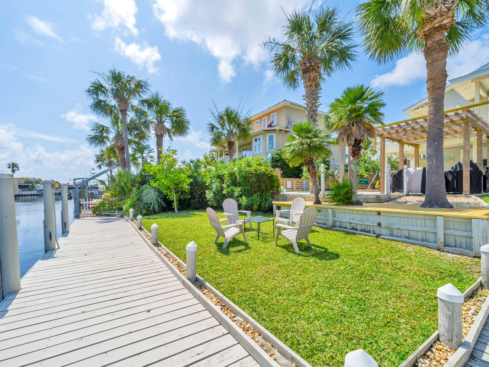 HOLIDAY ISLE - Residential