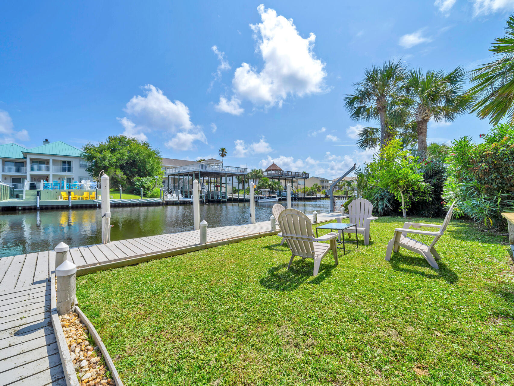 HOLIDAY ISLE - Residential