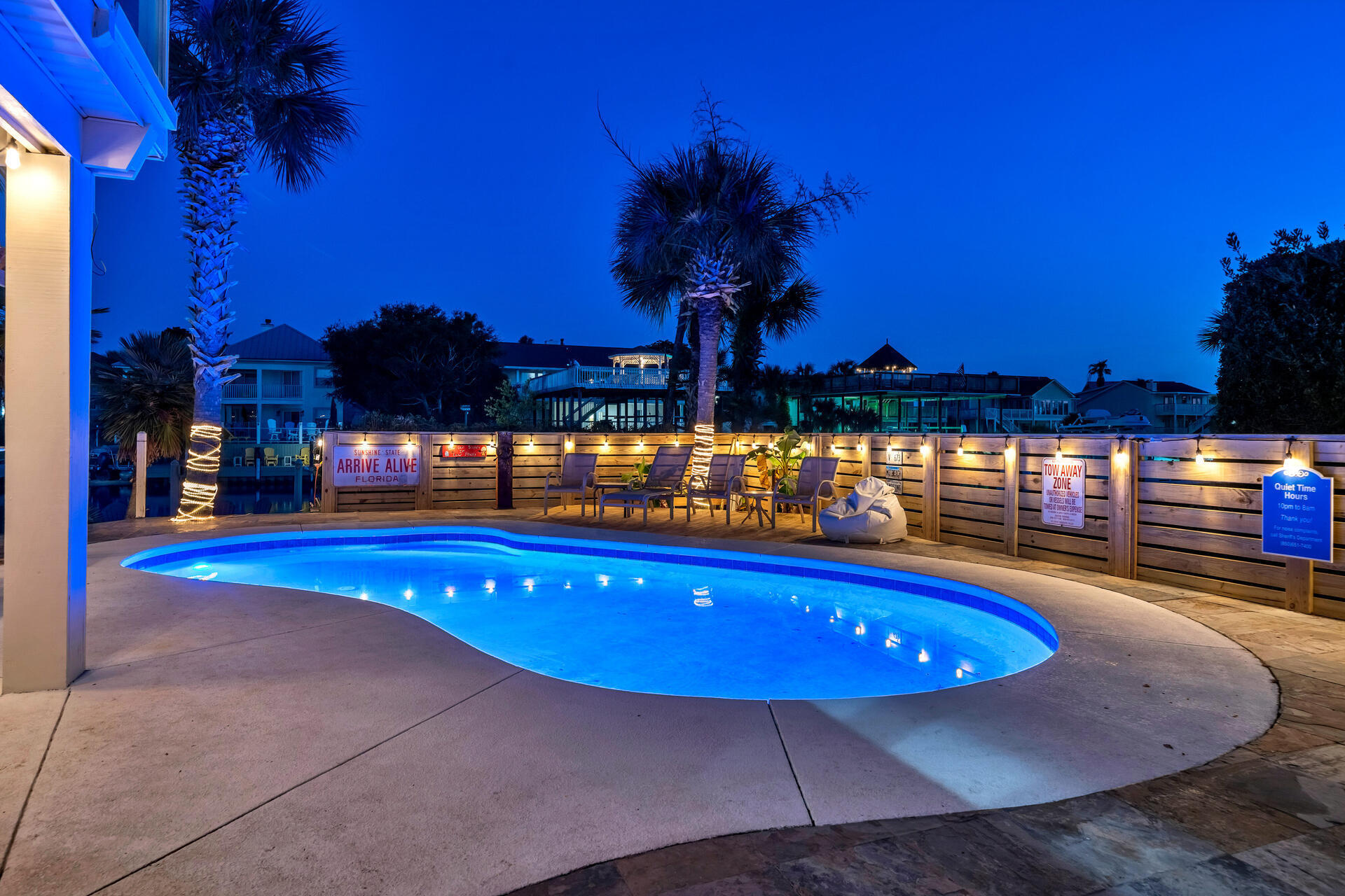HOLIDAY ISLE - Residential