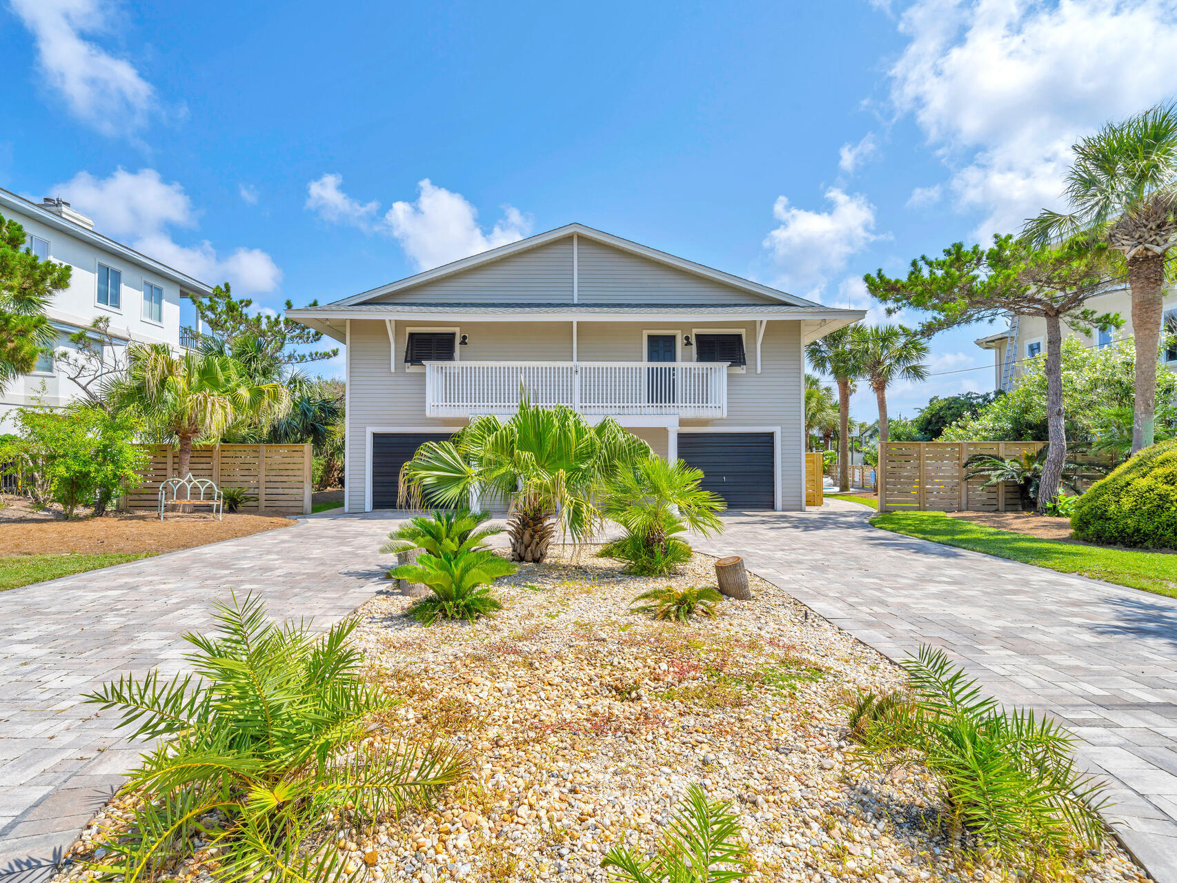 HOLIDAY ISLE - Residential