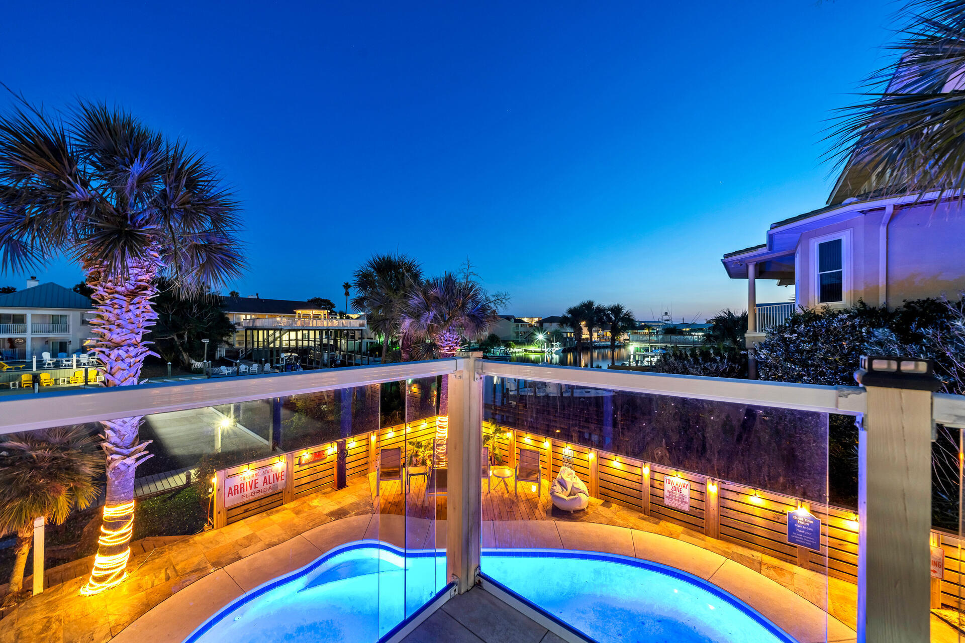 HOLIDAY ISLE - Residential