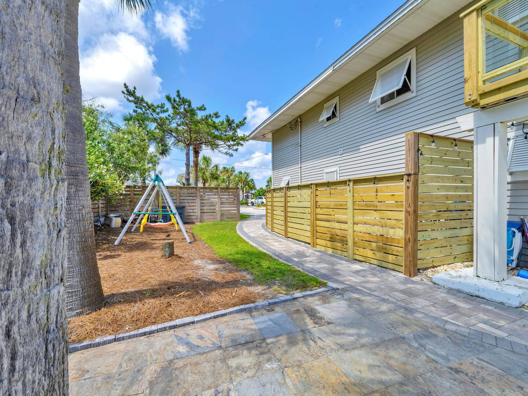 HOLIDAY ISLE - Residential