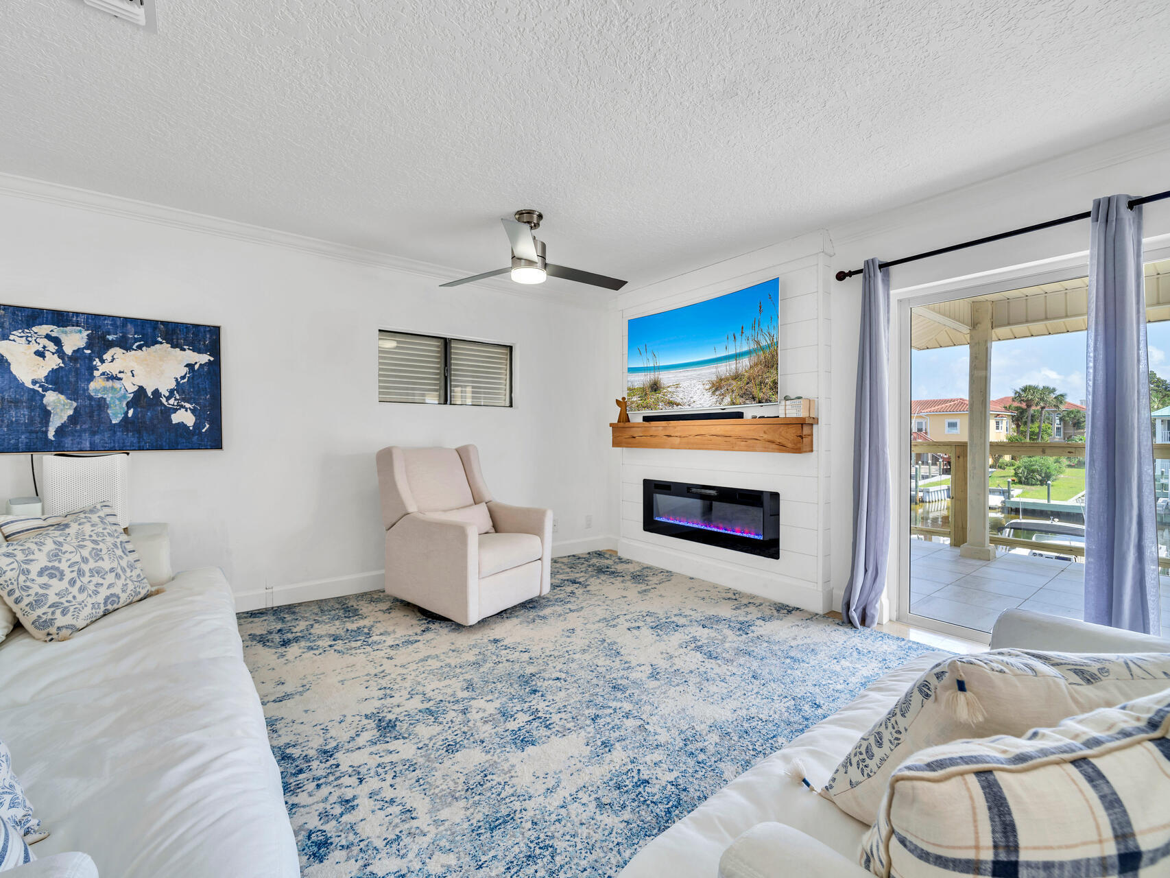 HOLIDAY ISLE - Residential