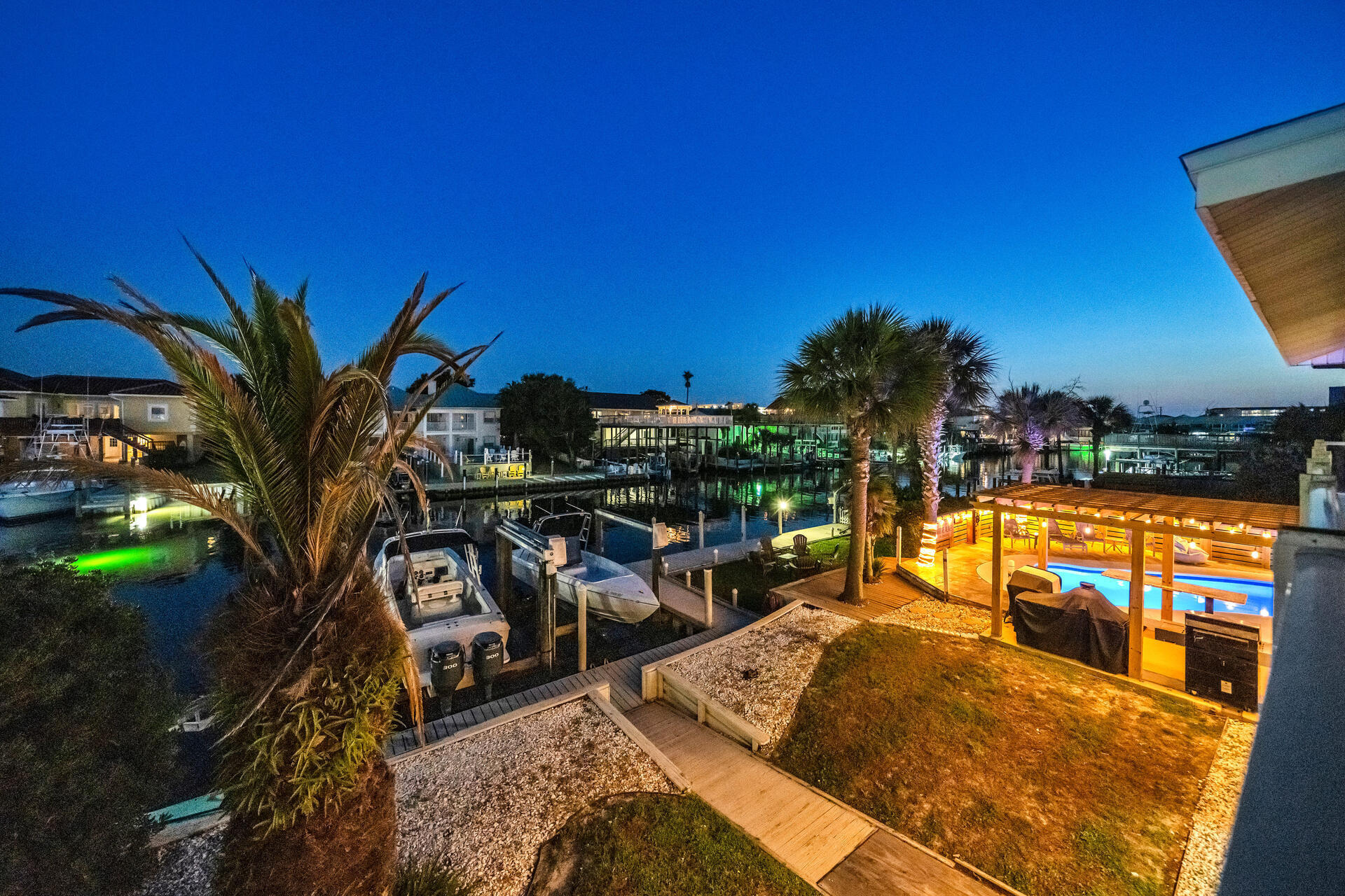 HOLIDAY ISLE - Residential