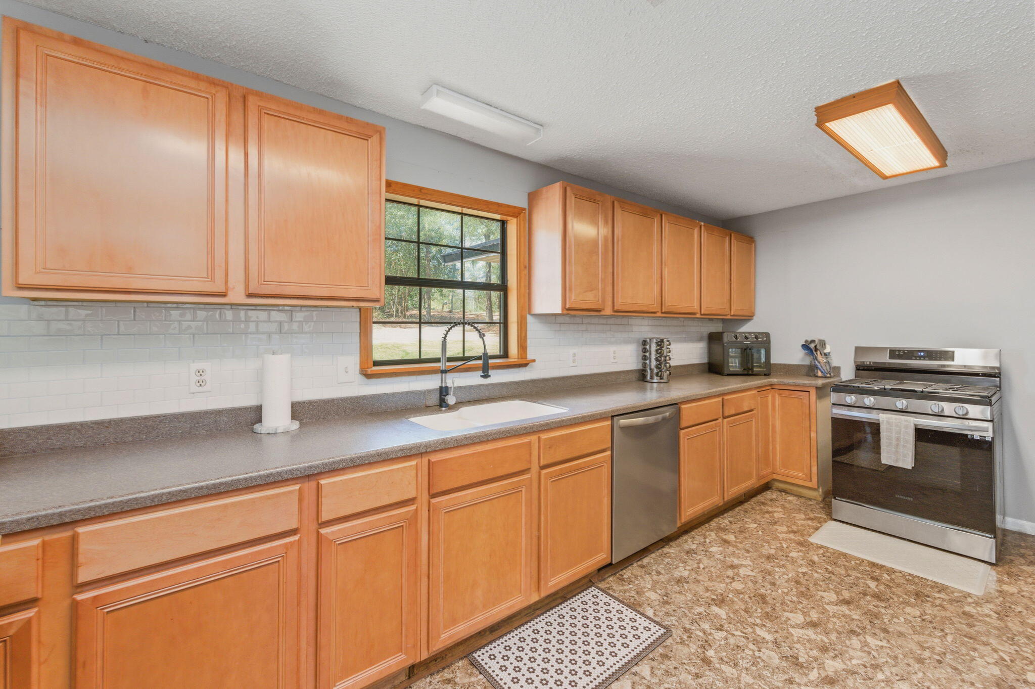 NORTH SUPERGROUP - Residential