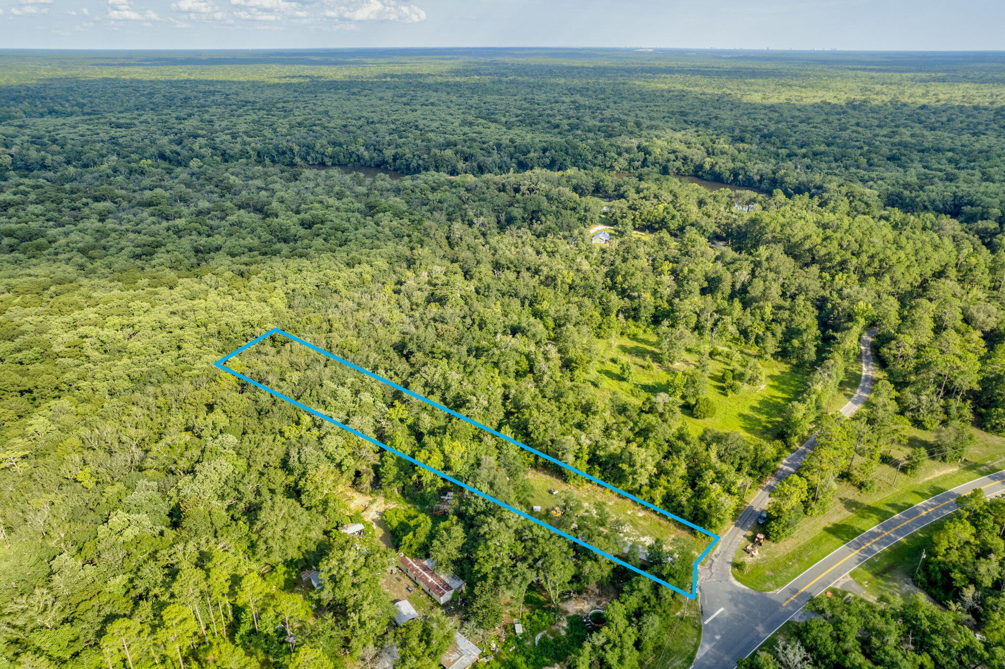 METES & BOUNDS - Land