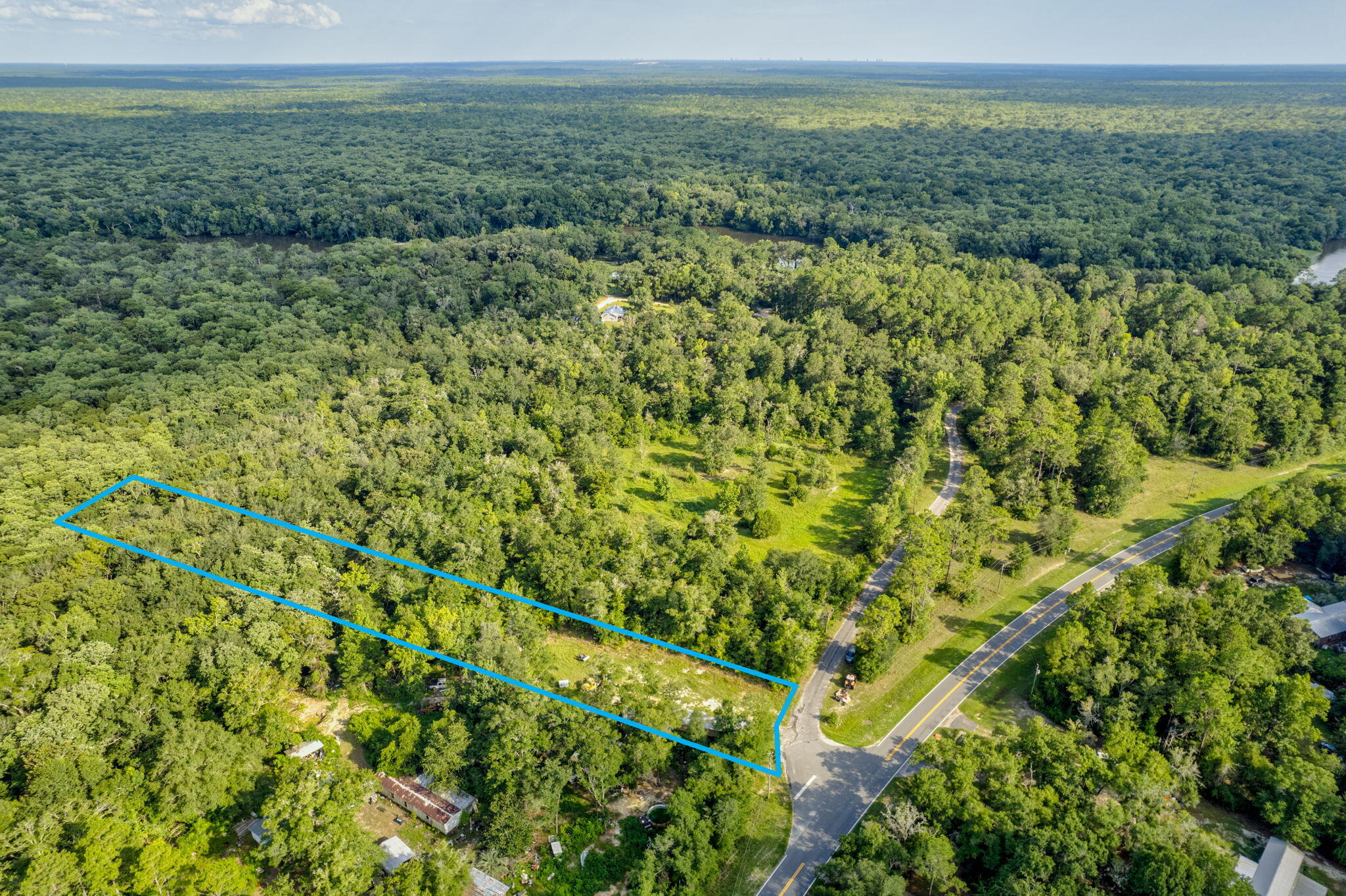 METES & BOUNDS - Land