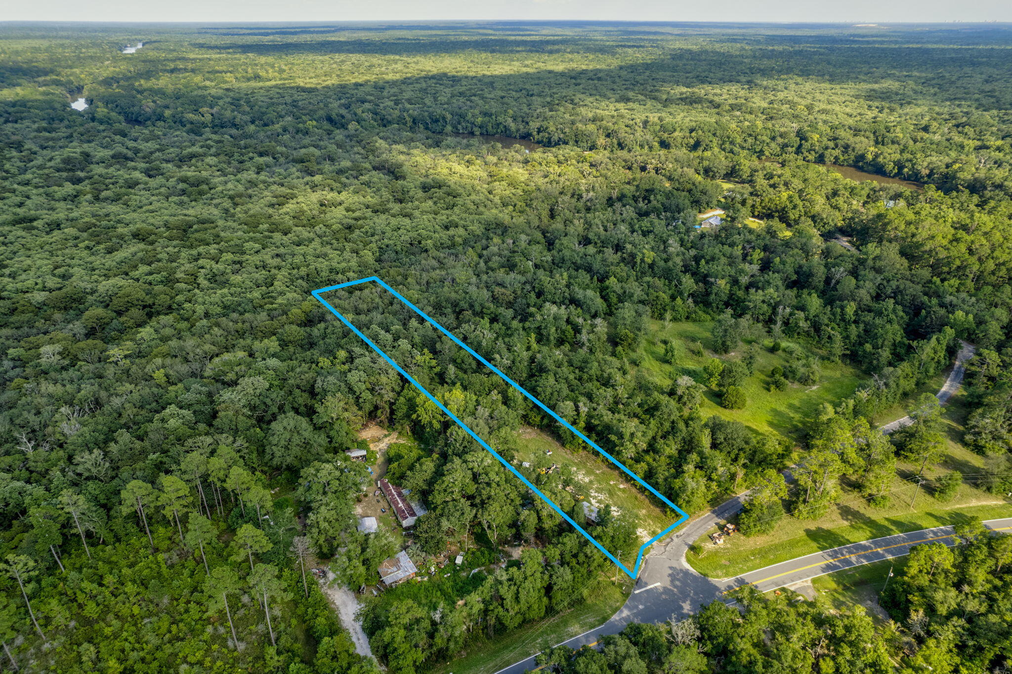 METES & BOUNDS - Land