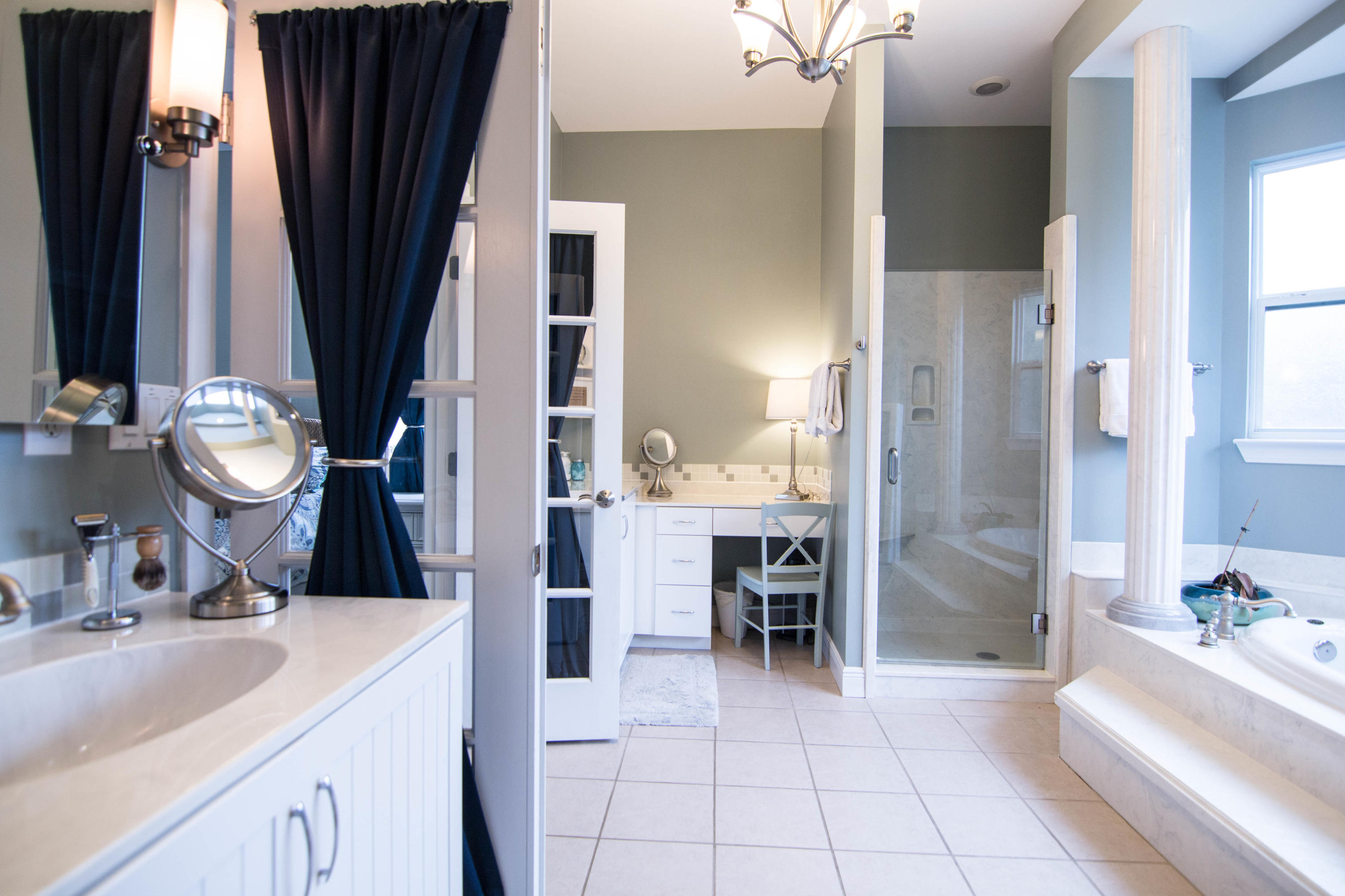 COUNTRY CLUB ESTATES - Residential