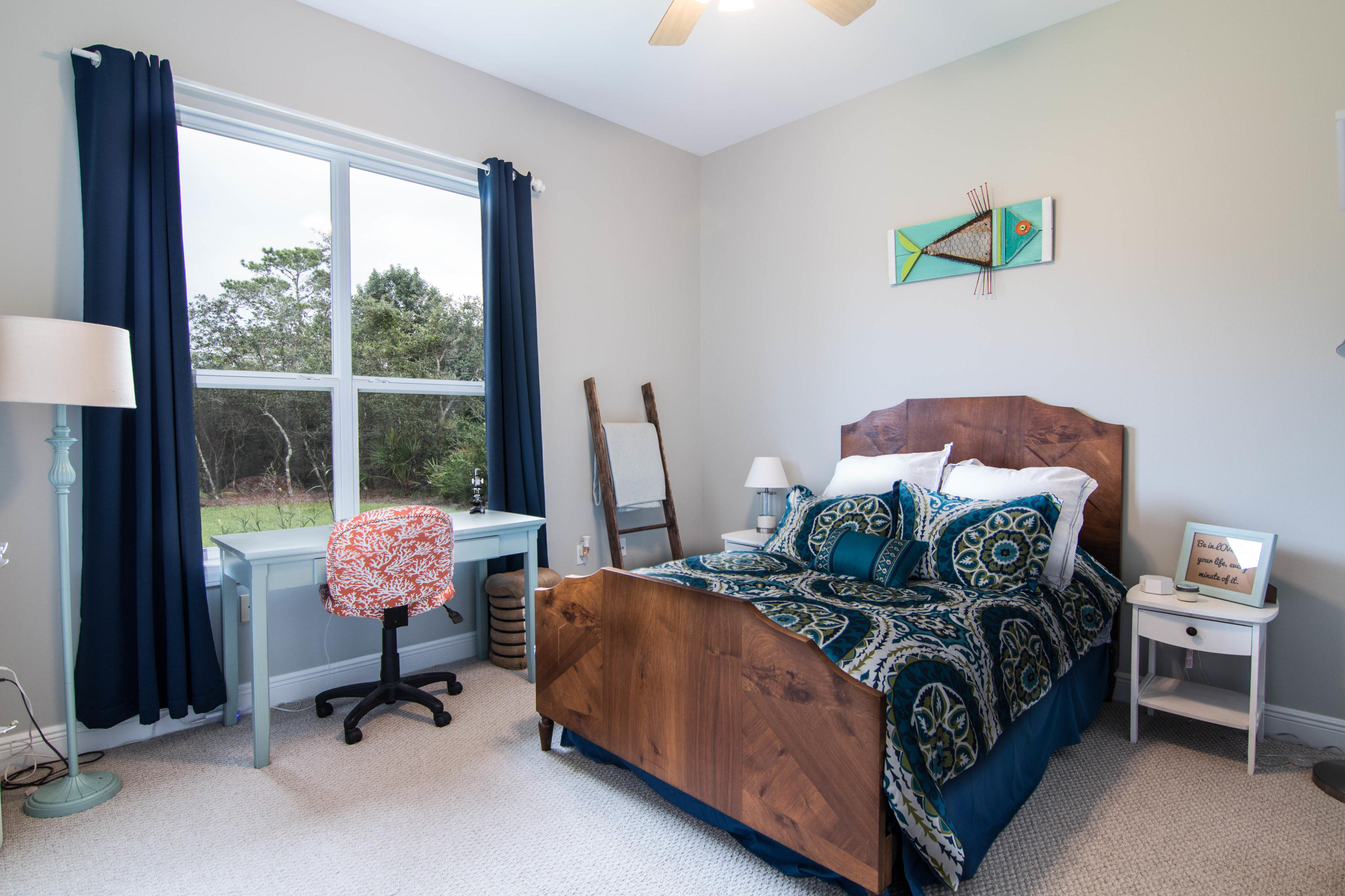 COUNTRY CLUB ESTATES - Residential