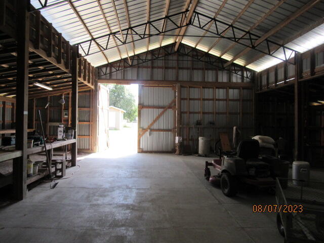 Metes and bounds - Residential