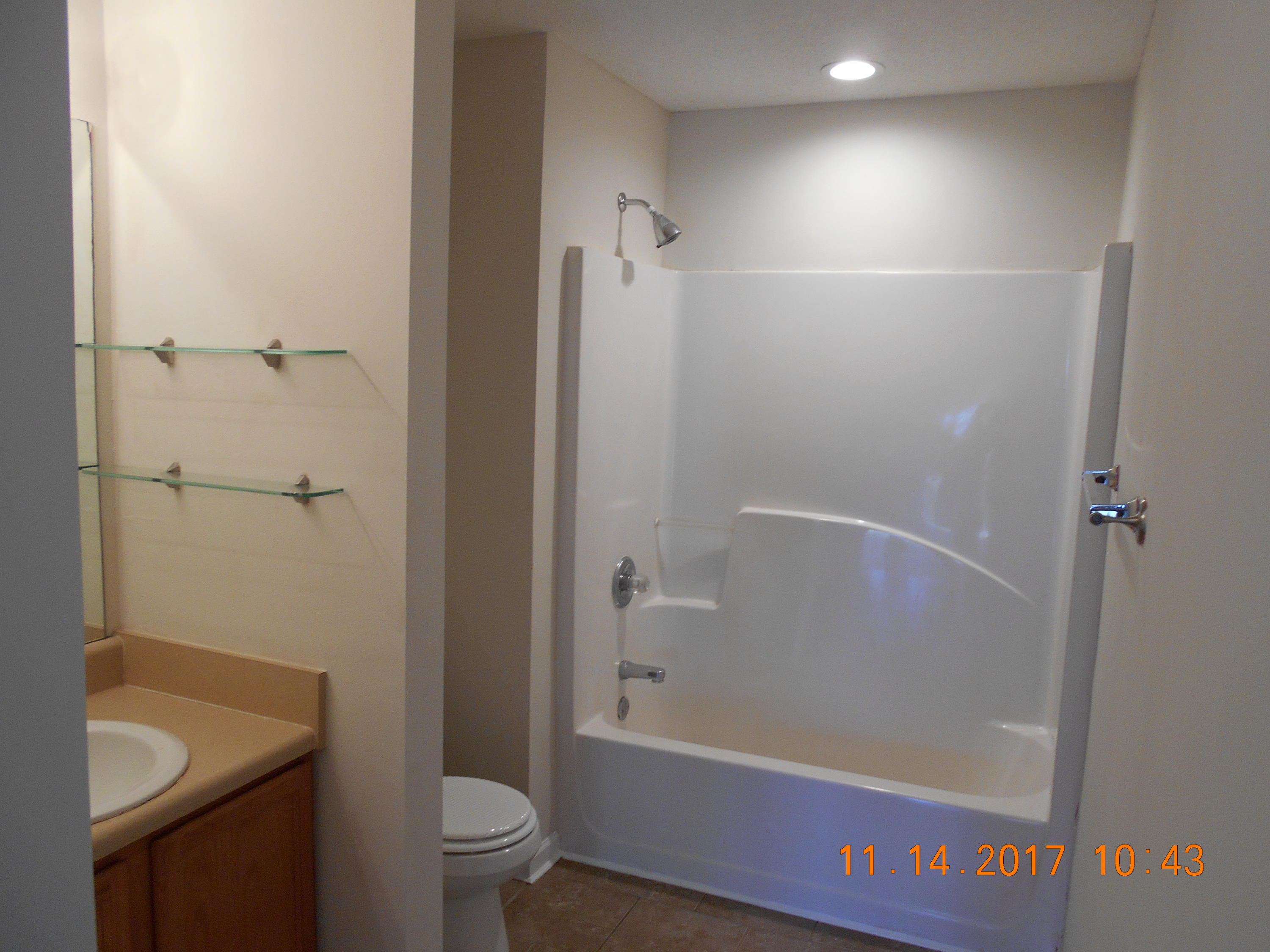 ROLLING PINES - Residential