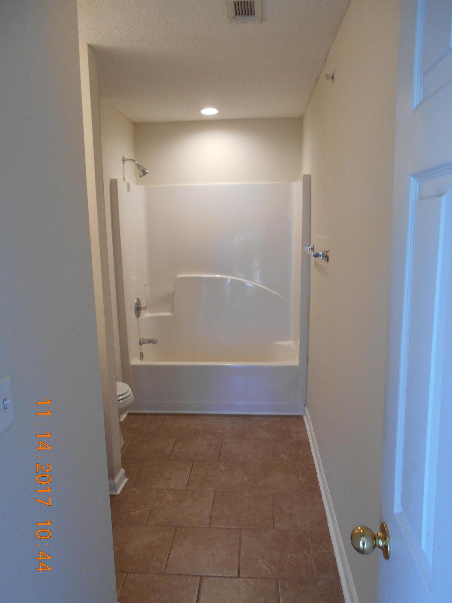 ROLLING PINES - Residential