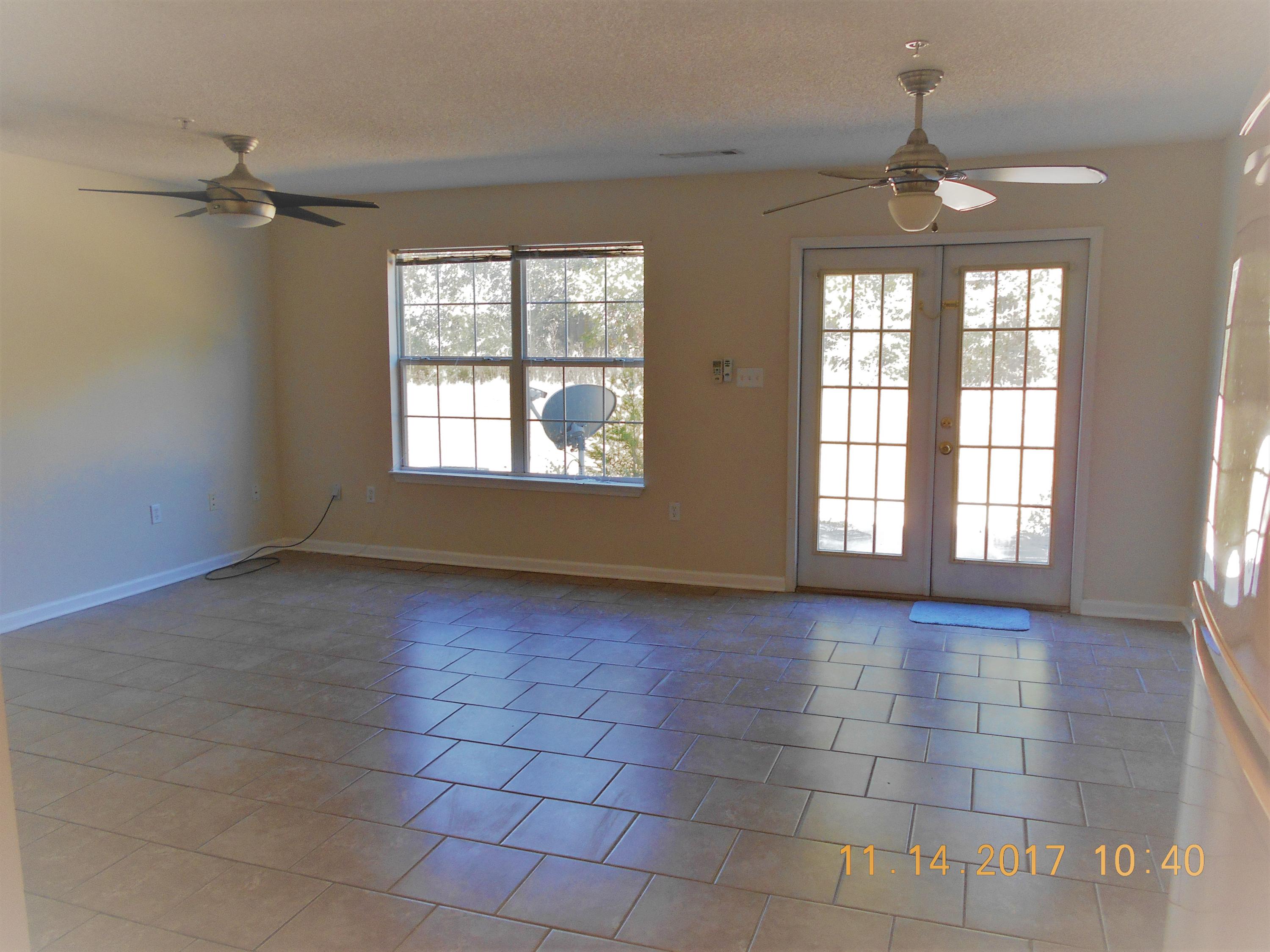 ROLLING PINES - Residential