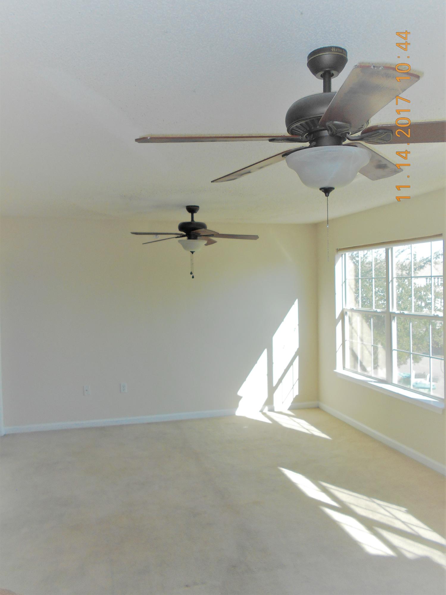 ROLLING PINES - Residential