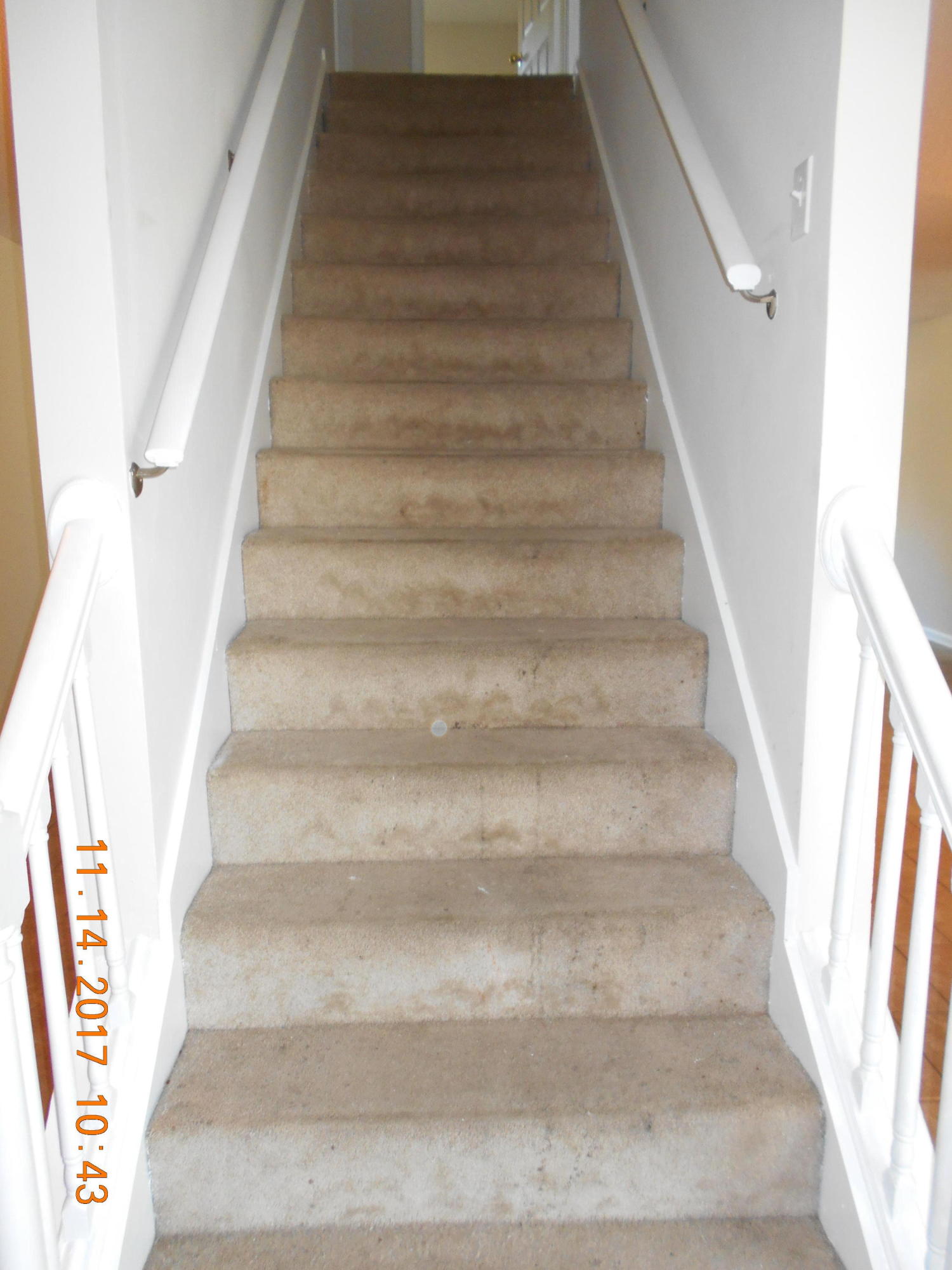 ROLLING PINES - Residential