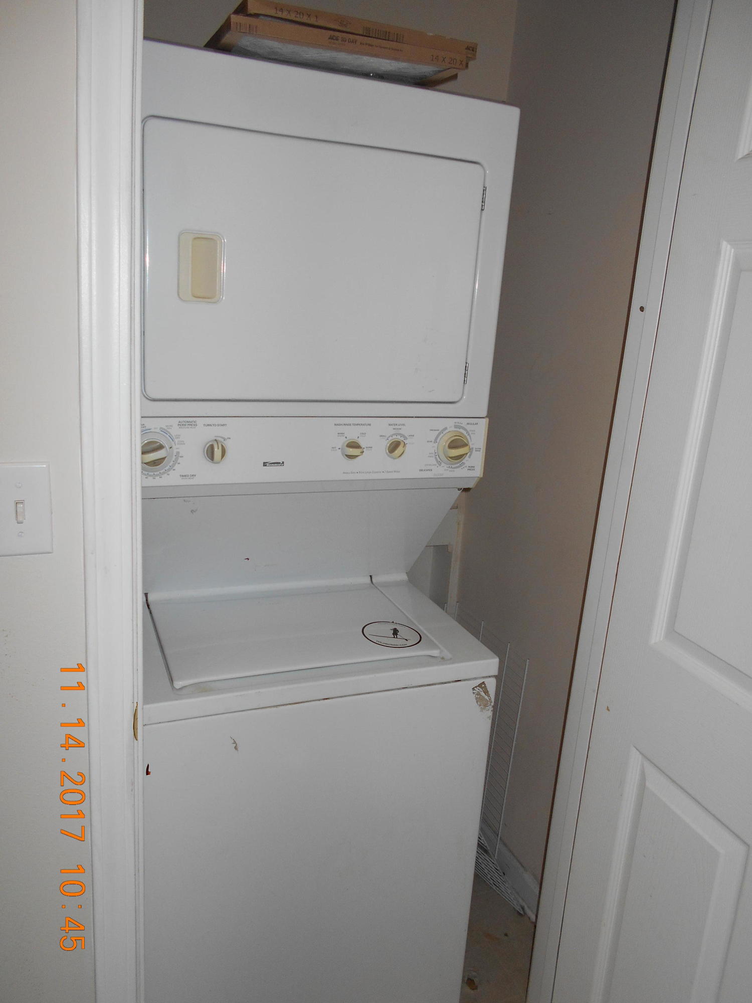 ROLLING PINES - Residential