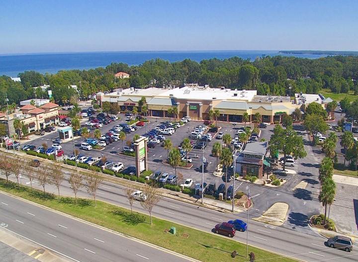 6,138 SF restaurant space available in PRIME, high volume, retail centeranchored by Walmart Neighborhood Marketplace. Out Parcels includeChick-fil-a & Starbucks. This center offers ample parking, fantastic visibility and ingress/egress from multiple entries.Superior location in the heart of Gulf Breeze Proper. Above National MarketPotential Index.Turn key restaurant potential. Purchase previous owners FF&E. Signage on facade AND pylon signage on Hwy 98.Traffic count of 57,000 +/- vehicles per day!