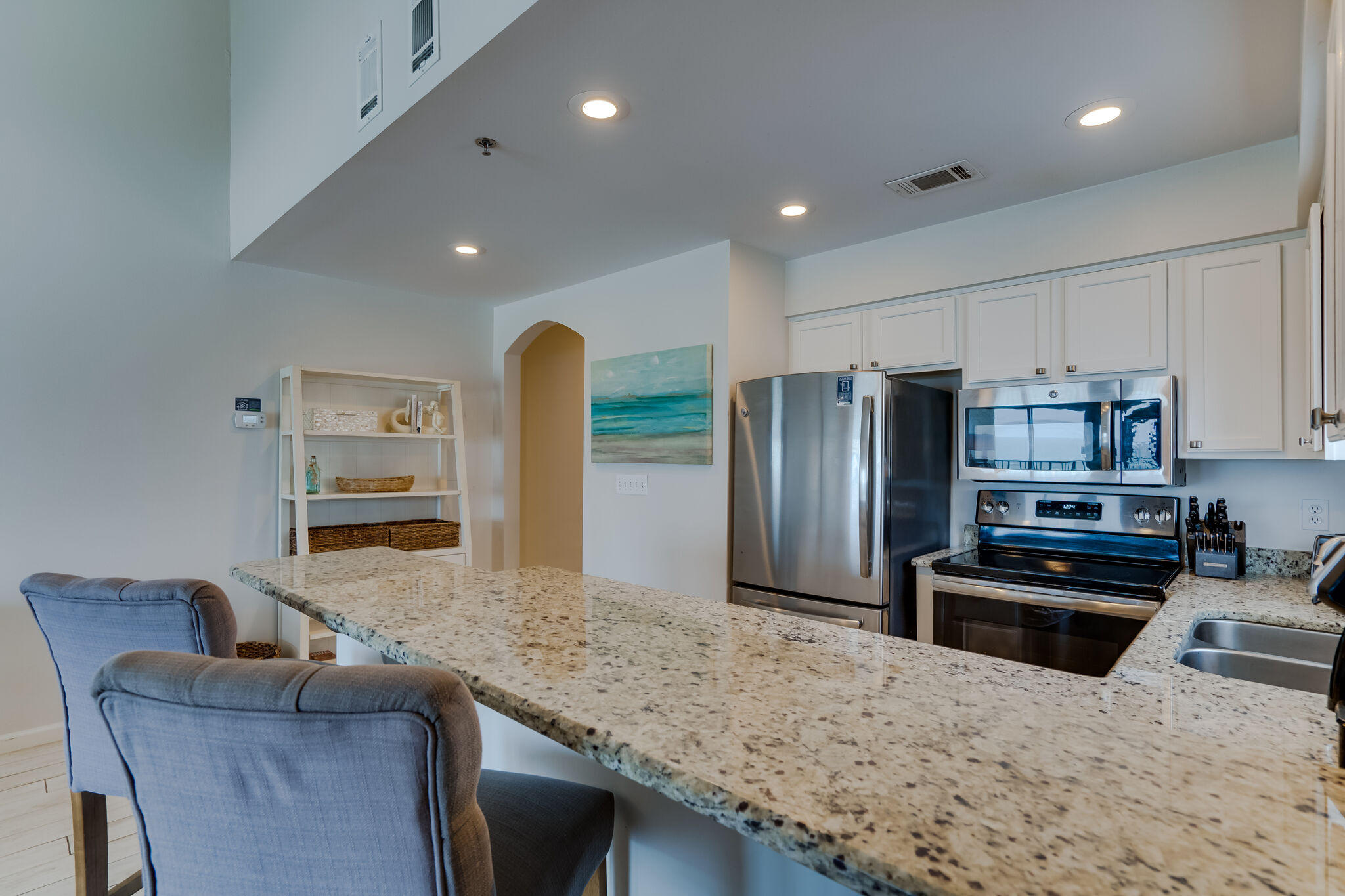 WINDANCER CONDO - Residential