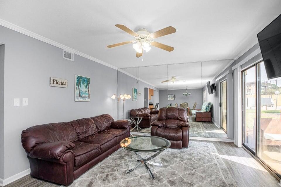 FOUNTAINHEAD CONDO - Residential Lease