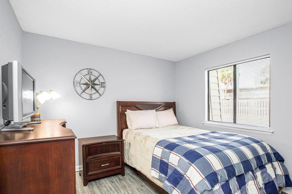 FOUNTAINHEAD CONDO - Residential Lease
