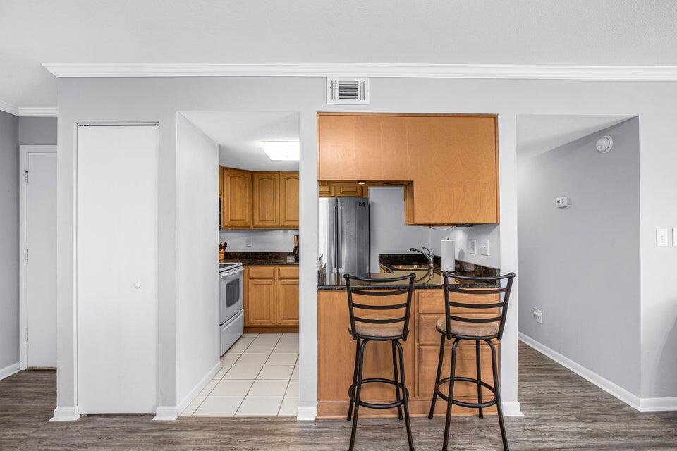 FOUNTAINHEAD CONDO - Residential Lease