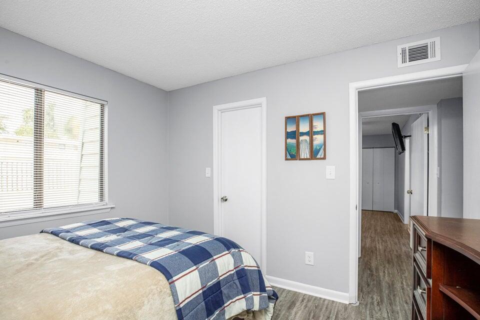 FOUNTAINHEAD CONDO - Residential Lease