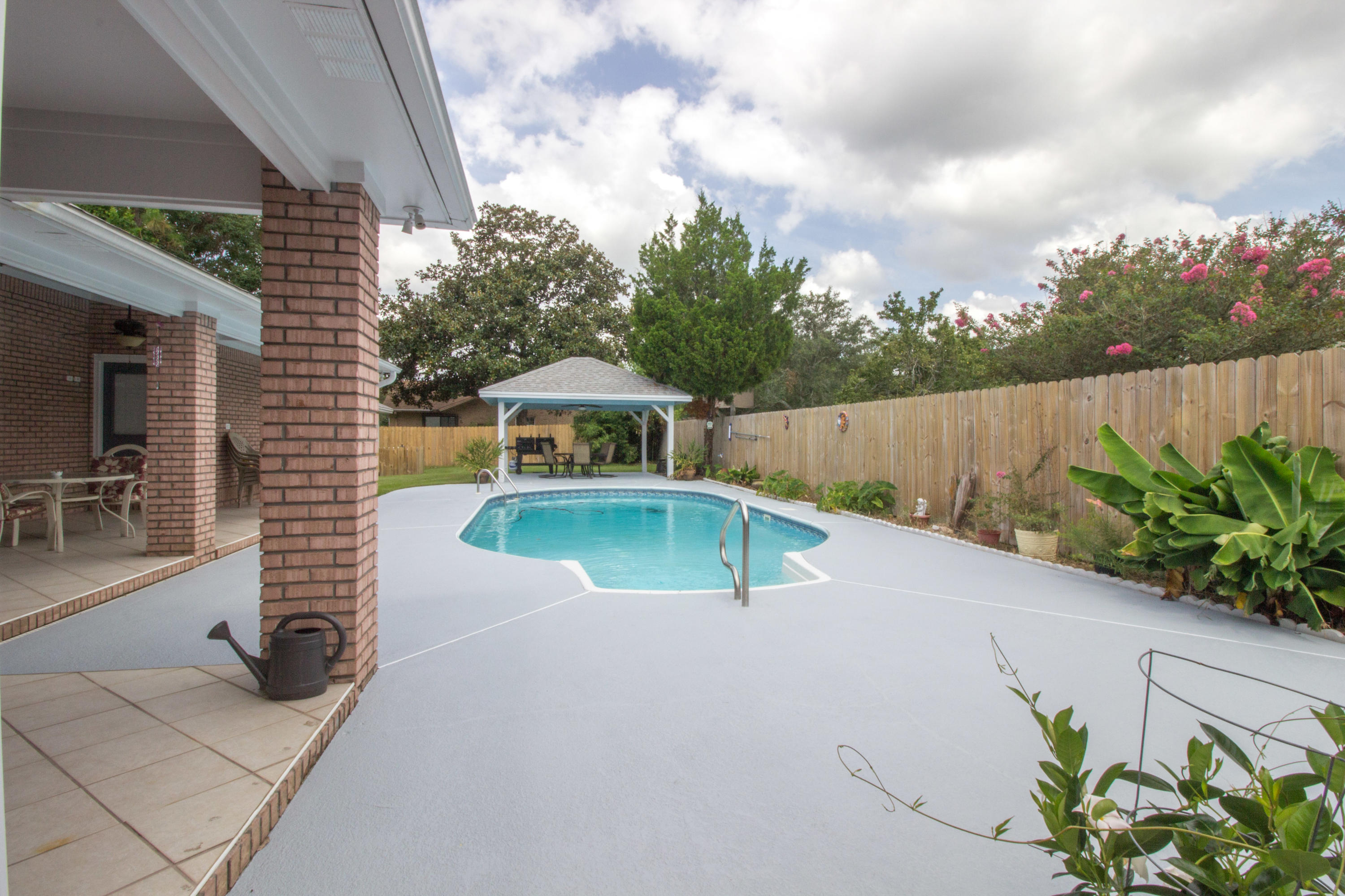 SOUTHERN PINES - Residential