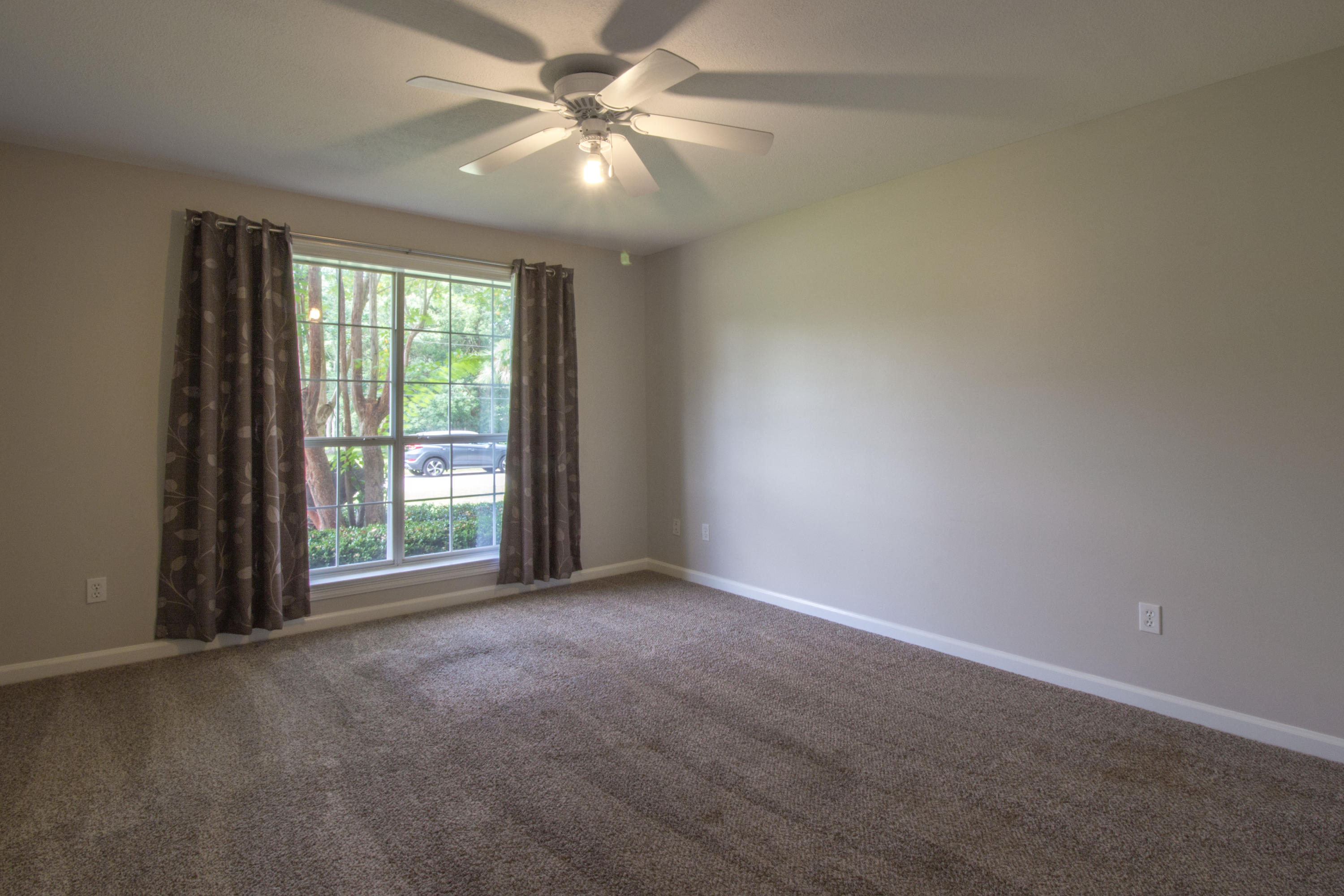 SOUTHERN PINES - Residential