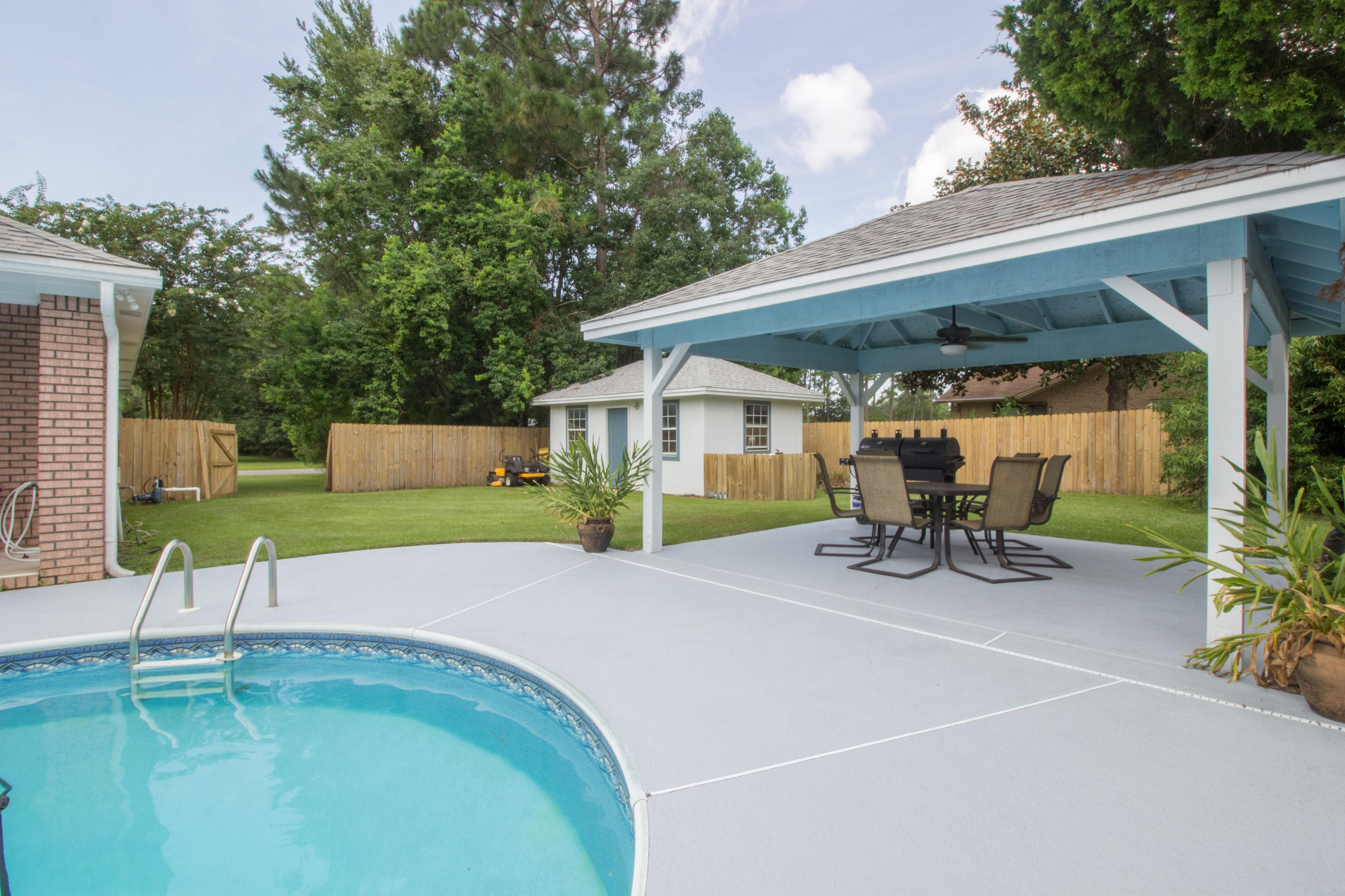 SOUTHERN PINES - Residential