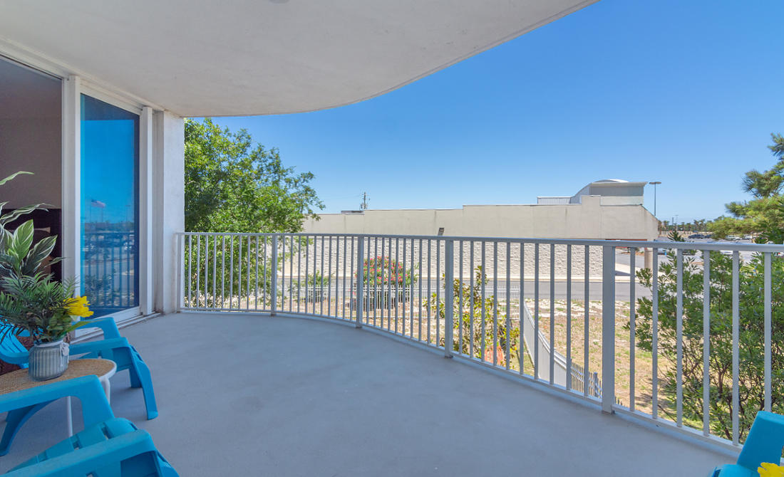 THE PALMS OF DESTIN - Residential