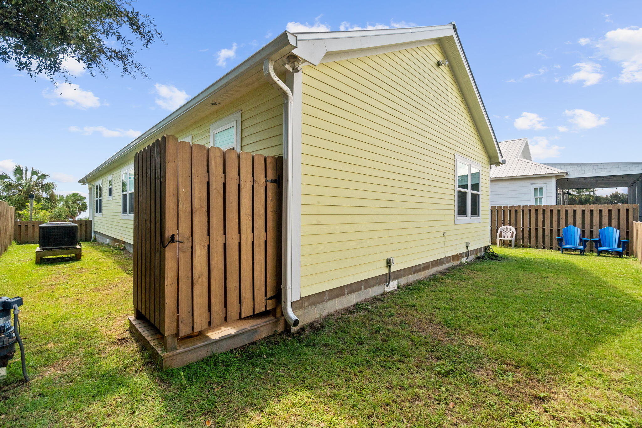 NO RECORDED SUBDIVISION - Residential