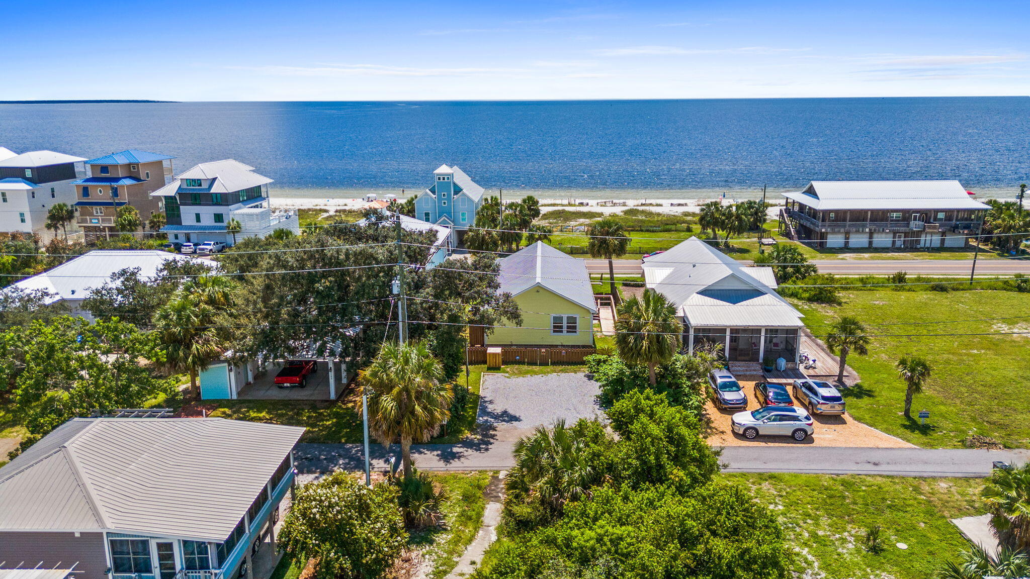 NO RECORDED SUBDIVISION - Residential