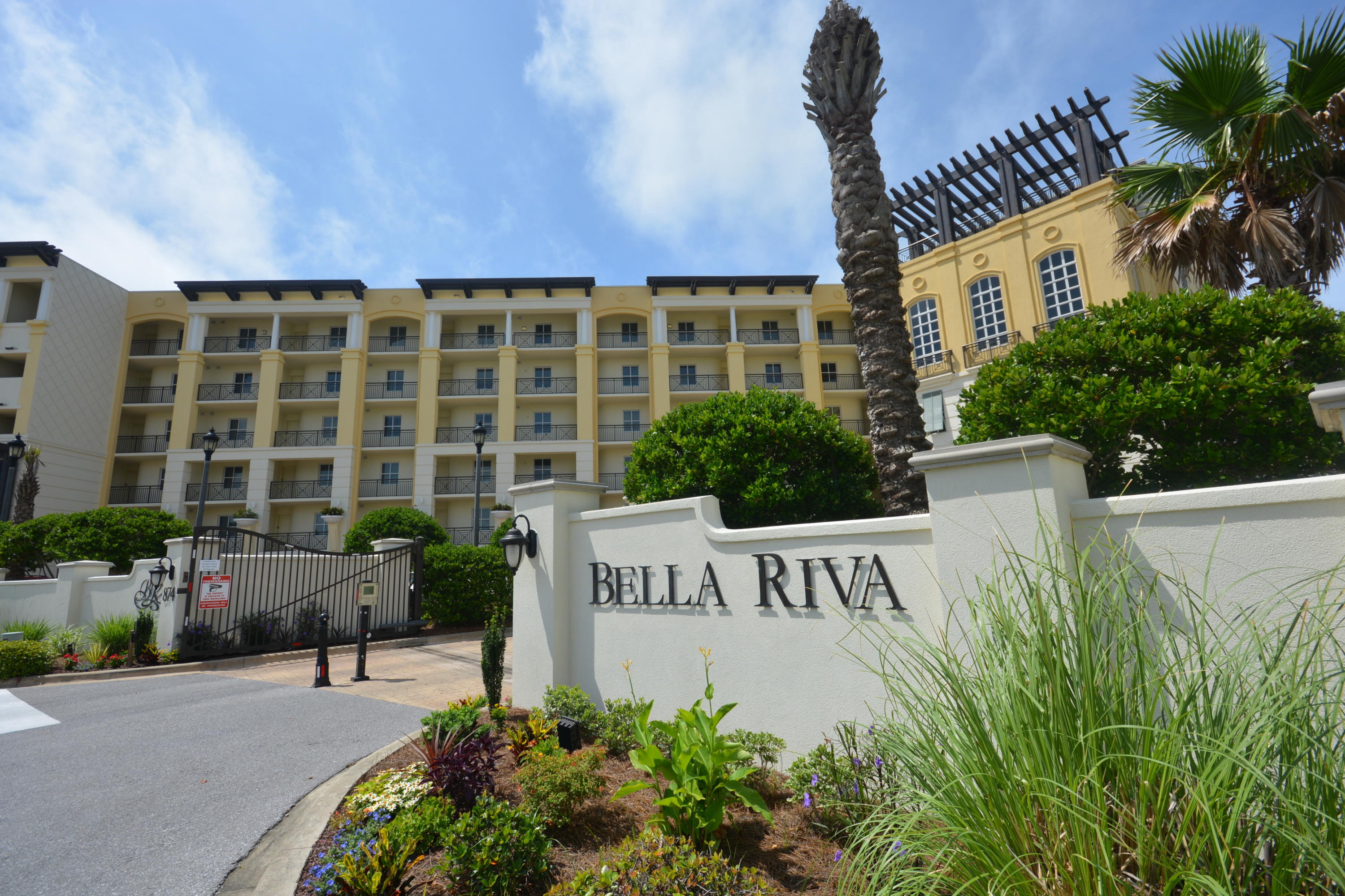 BELLA RIVA - Residential