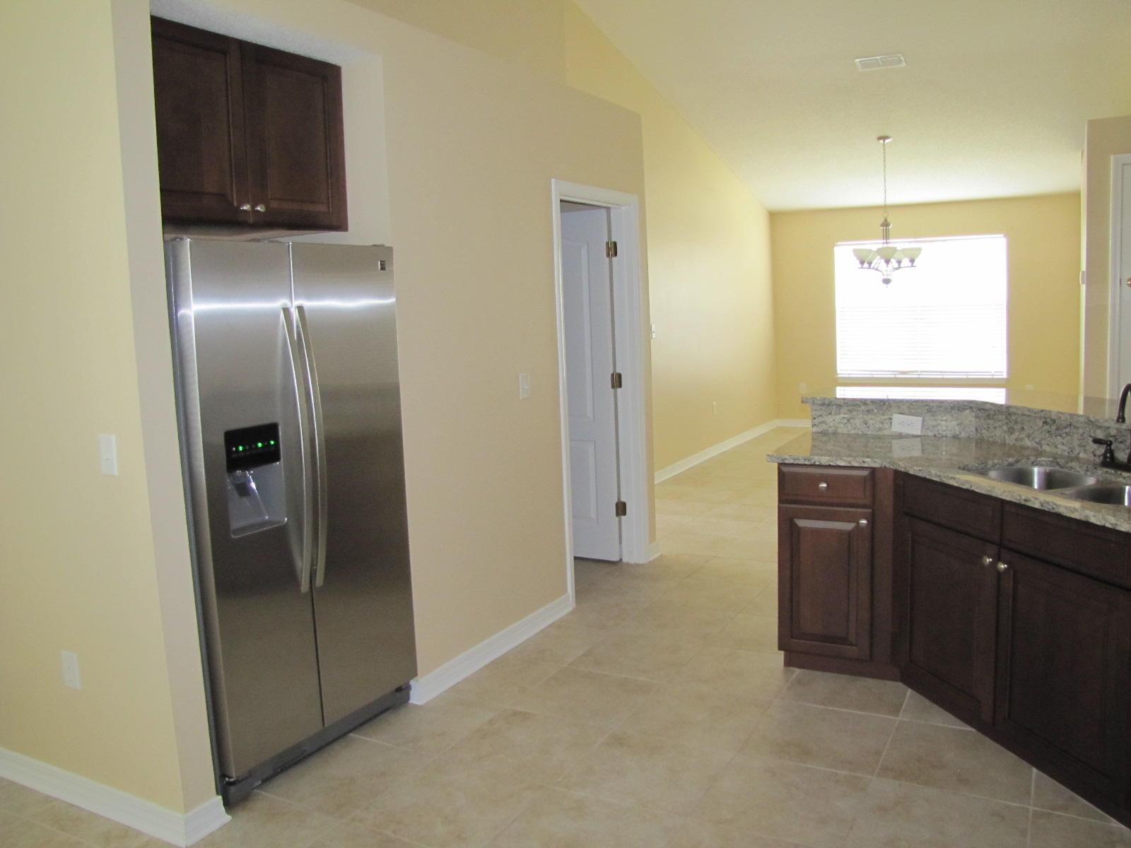 PARADISE RETREAT - Residential