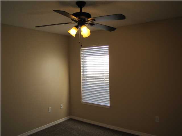 PARADISE RETREAT - Residential