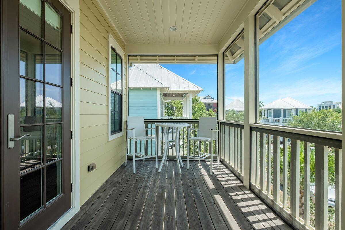 LAKESIDE AT BLUE MOUNTAIN BEACH - Residential