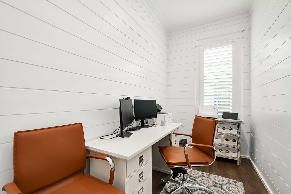 LAKESIDE AT BLUE MOUNTAIN BEACH - Residential