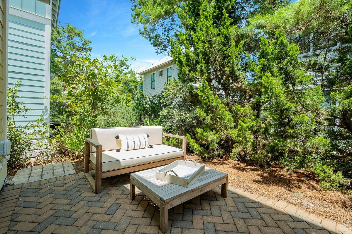 LAKESIDE AT BLUE MOUNTAIN BEACH - Residential